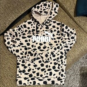 🆕 Puma Hoodie Sweatshirt